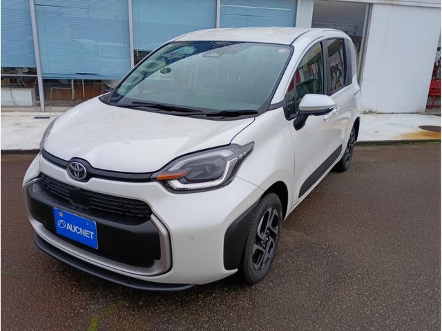 SIENTA HYBRID
