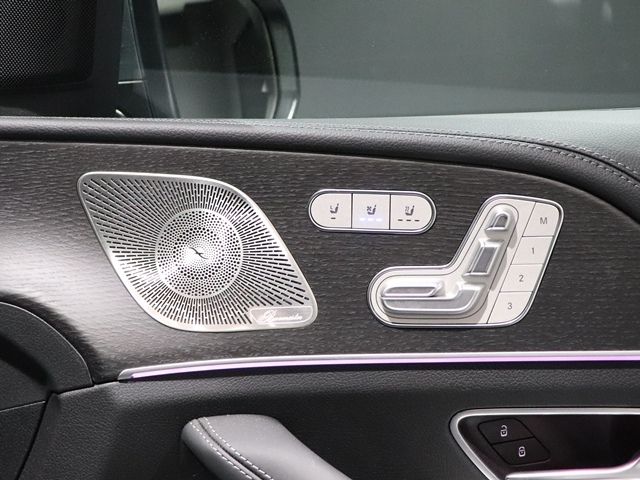 MERCEDES BENZ GLS class