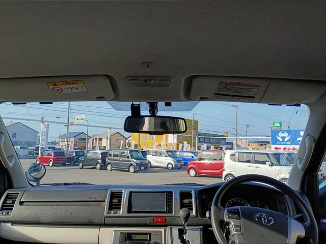 HIACE van 4WD