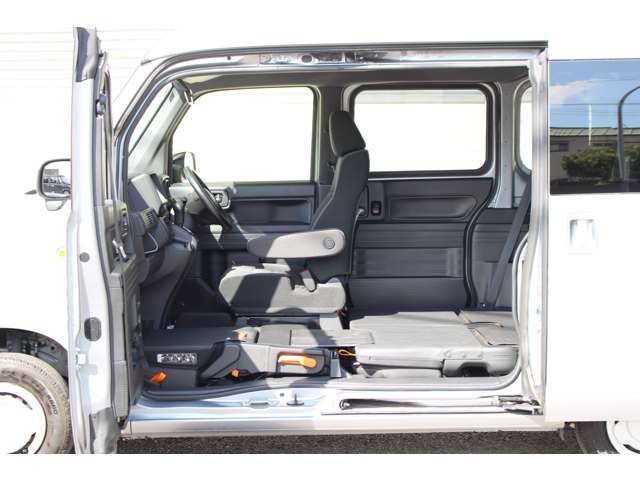 N-VAN 4WD