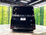 VOXY HYBRID