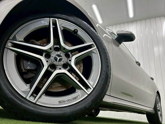 MERCEDES BENZ CLA class