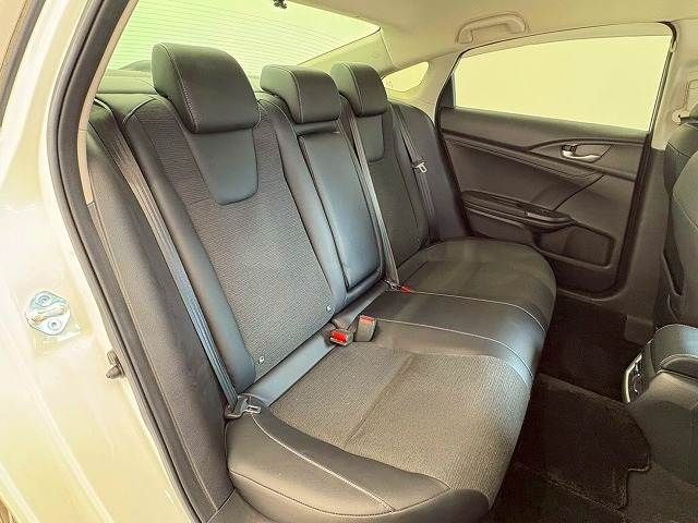 INSIGHT sedan