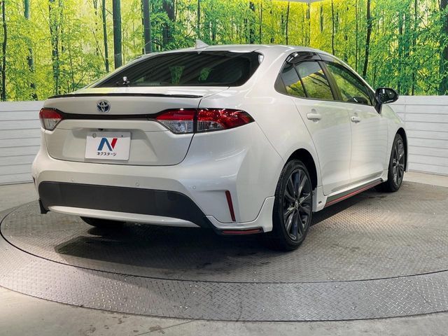 COROLLA sedan HYBRID