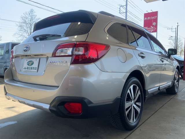 LEGACY OUTBACK