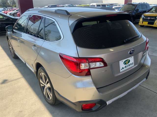 LEGACY OUTBACK