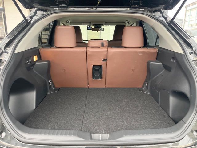 YARIS CROSS HYBRID