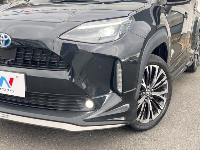 YARIS CROSS HYBRID