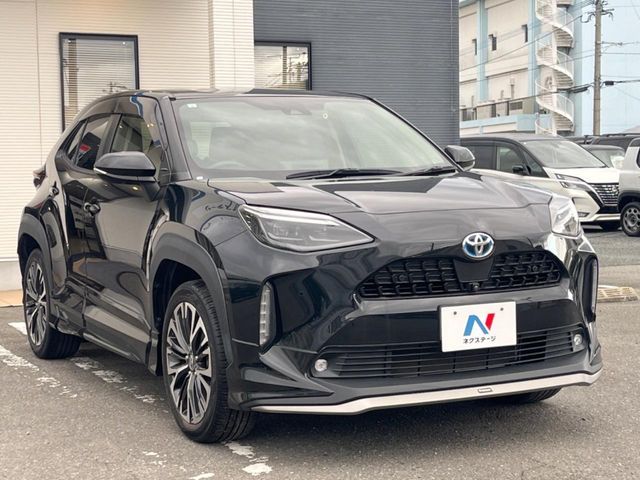 YARIS CROSS HYBRID