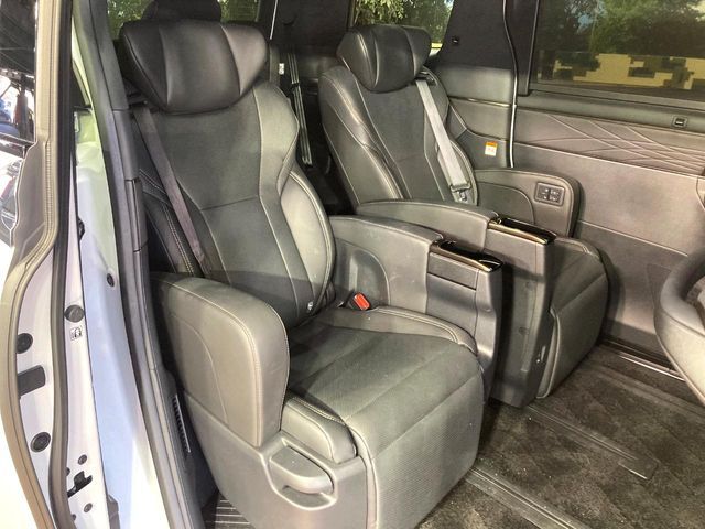 ALPHARD hybrid