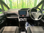 VOXY HYBRID