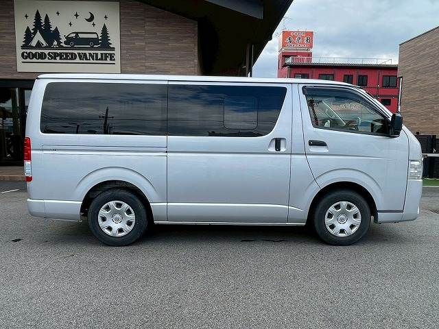 HIACE van 2WD