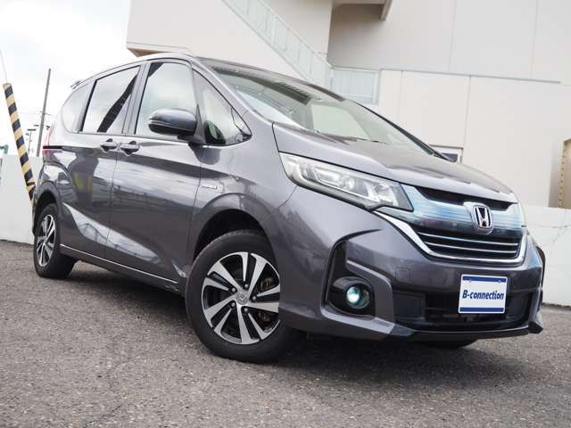 FREED HYBRID 4WD