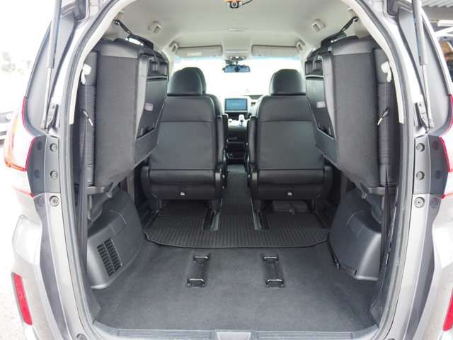 FREED HYBRID 4WD
