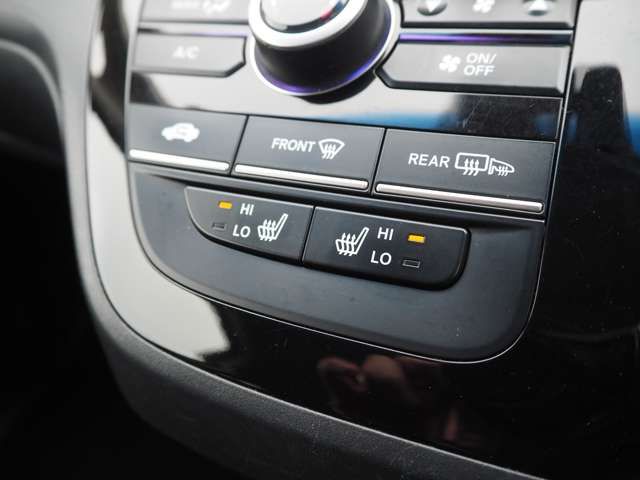 FREED HYBRID 4WD