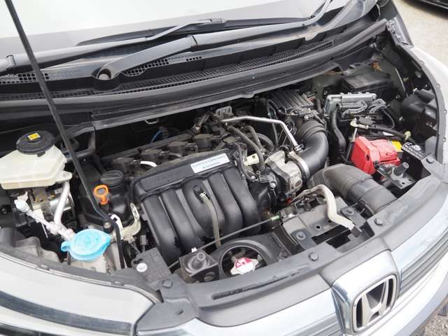 FREED HYBRID 4WD