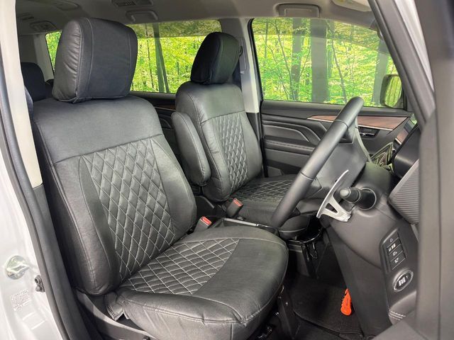 DELICA D:5 4WD