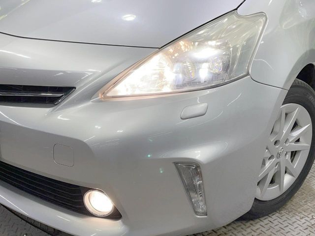 PRIUS Alpha