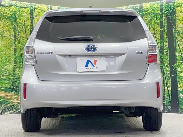 PRIUS Alpha