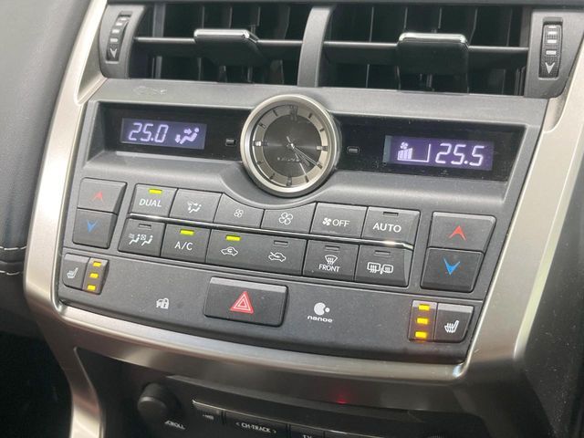 LEXUS NX200t