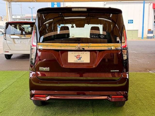 DELICA D:2 2WD