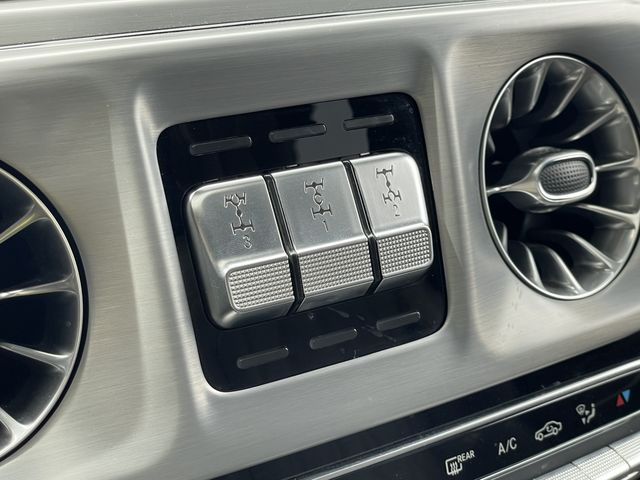 MERCEDES BENZ G class