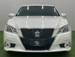 CROWN sedan hybrid