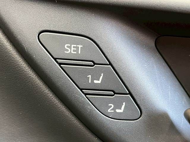 CROWN SPORT