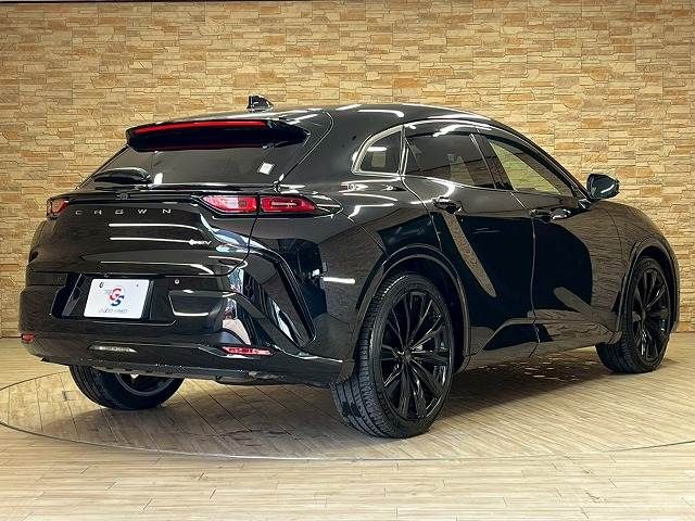 CROWN SPORT