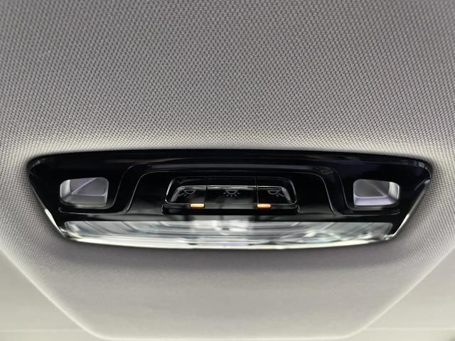 BMW 5 Series sedan