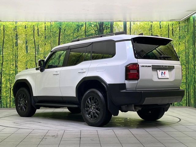 LANDCRUISER 250