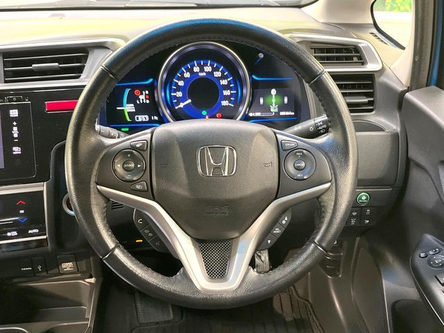 FIT HYBRID