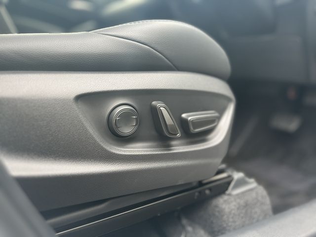 COROLLA CROSS HYBRID