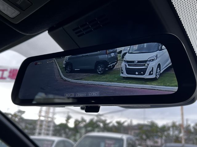 NOAH HYBRID
