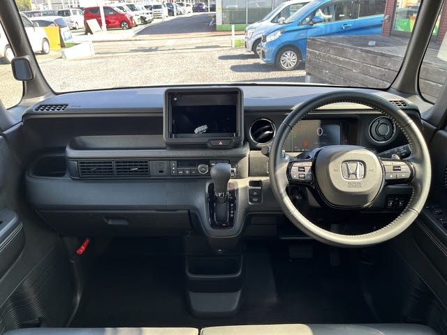 N-BOX CUSTOM