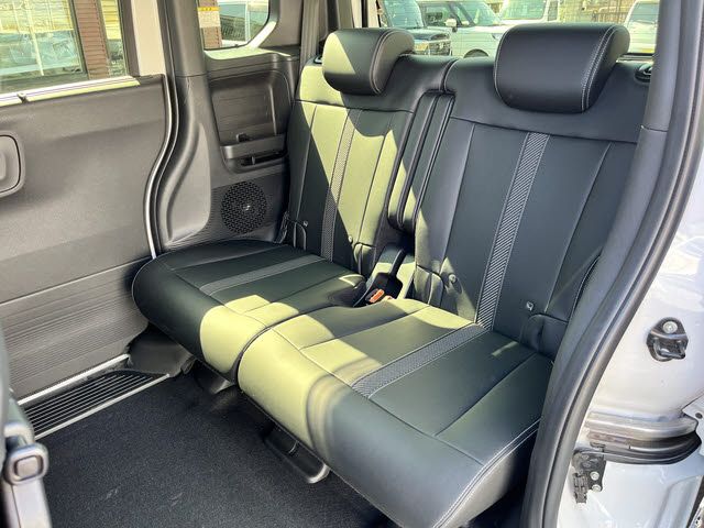 N-BOX CUSTOM