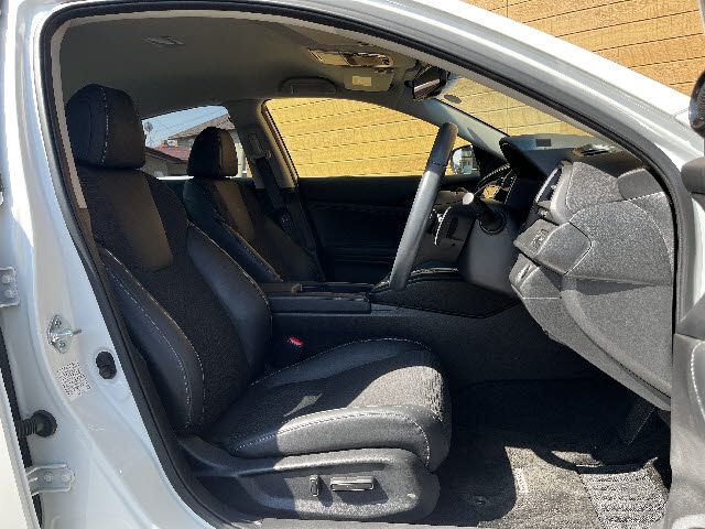 INSIGHT sedan