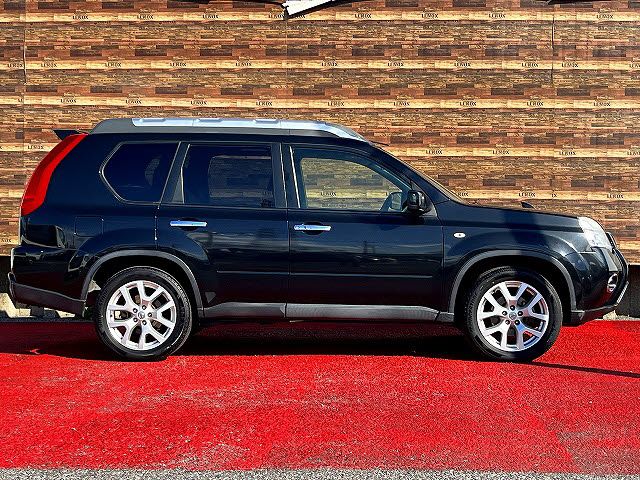 X-TRAIL 4WD
