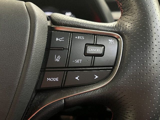 LEXUS UX250h