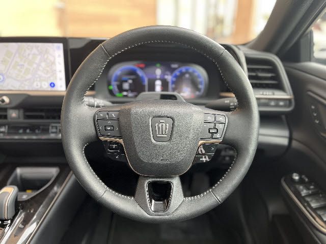 CROWN SPORT