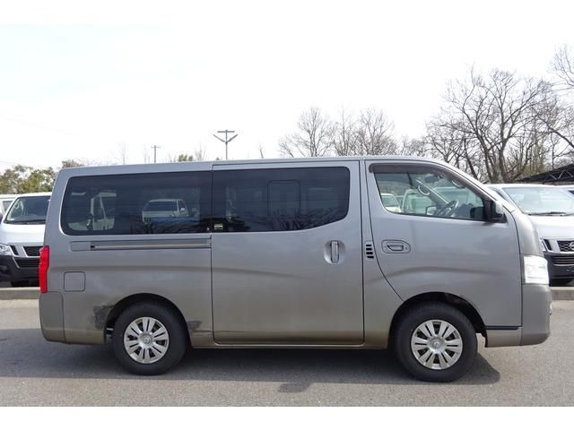 NV350 CARAVAN 4WD