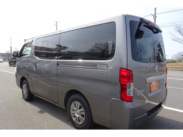NV350 CARAVAN 4WD