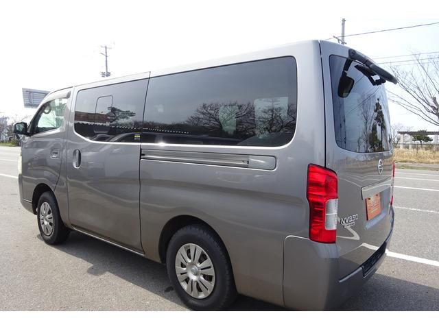 NV350 CARAVAN 4WD