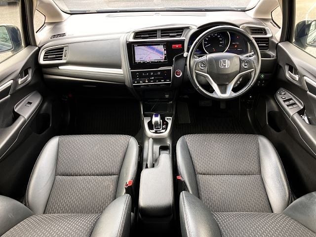 FIT HYBRID
