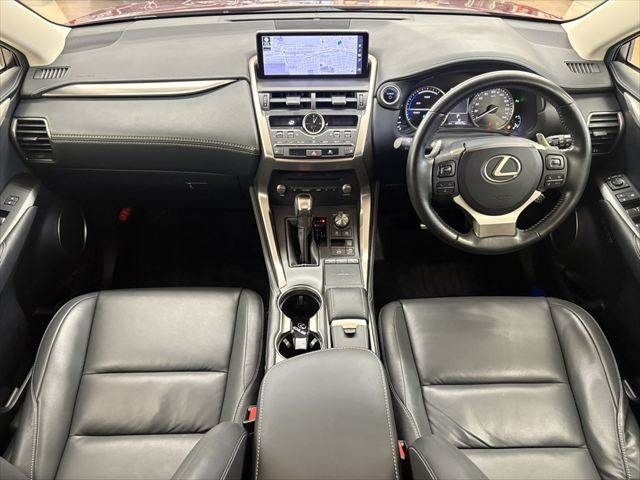 LEXUS NX300h