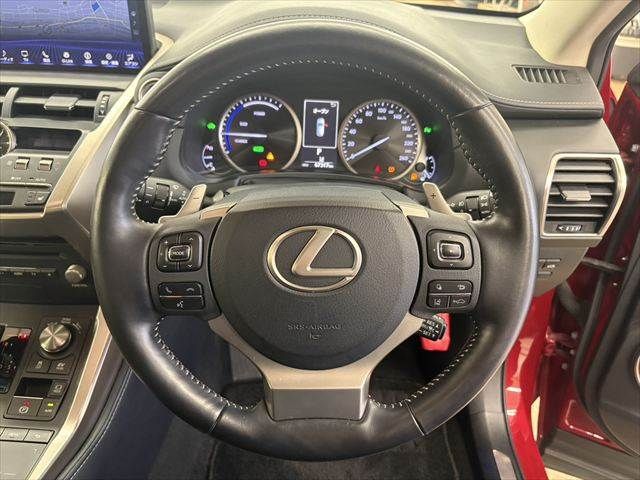 LEXUS NX300h