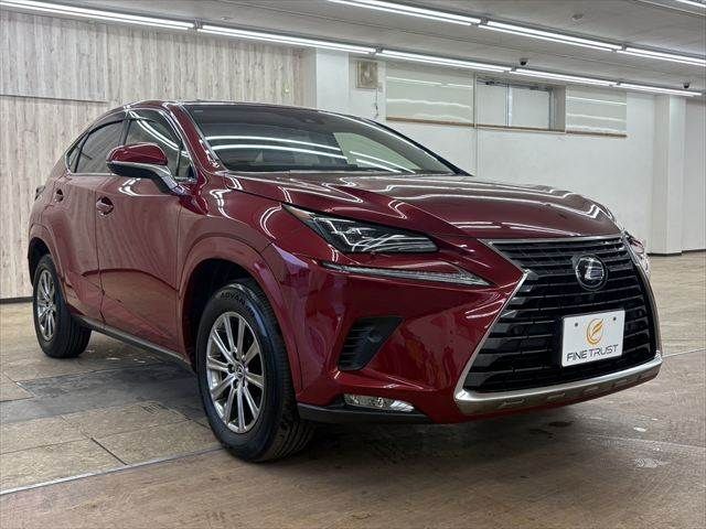LEXUS NX300h