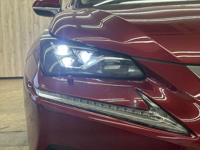 LEXUS NX300h