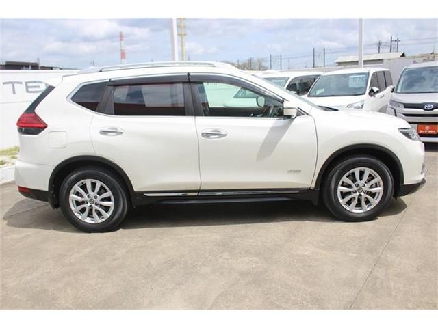 X-TRAIL HYBRID 2WD
