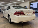 CROWN sedan